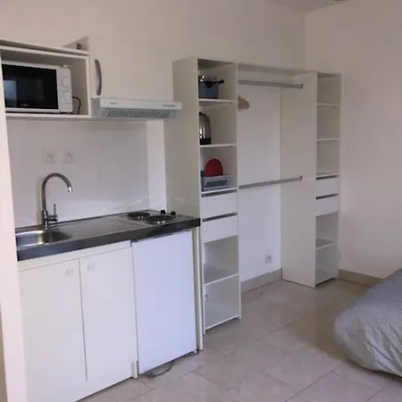 Daire Magistic Paris Montreuil (Seine-Saint-Denis)